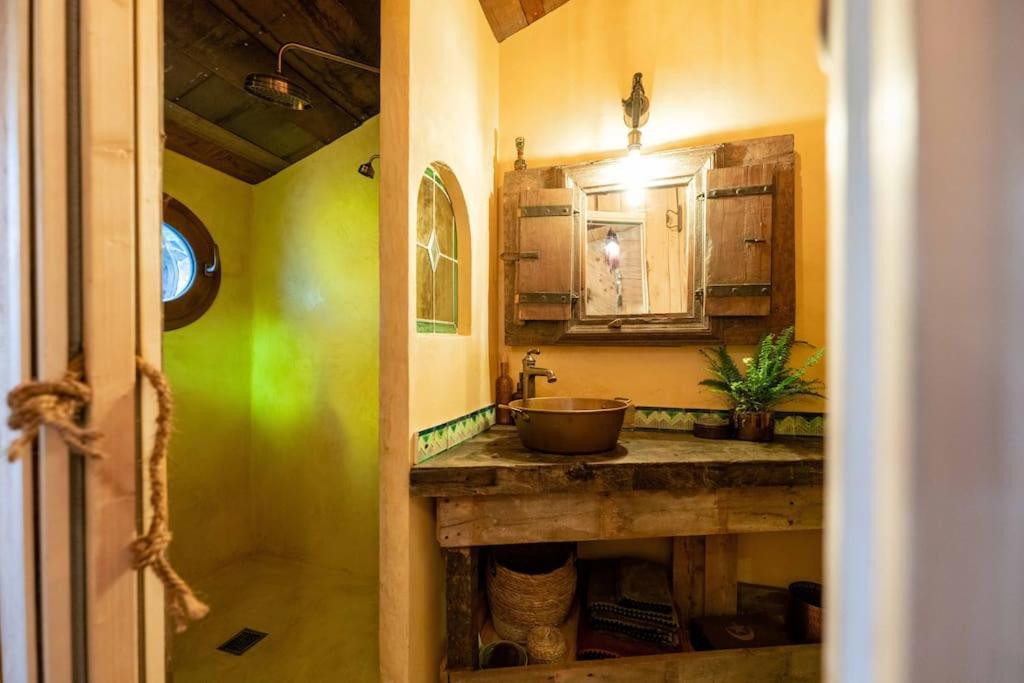 La Kahutte Apartment ลาโรแชล ภายนอก รูปภาพ
